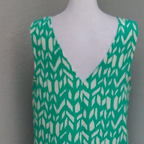 Anthropologie EVERLY Women's Shite Dress V Neck Green-White Printed Preppy  Med - Picture 3 of 6